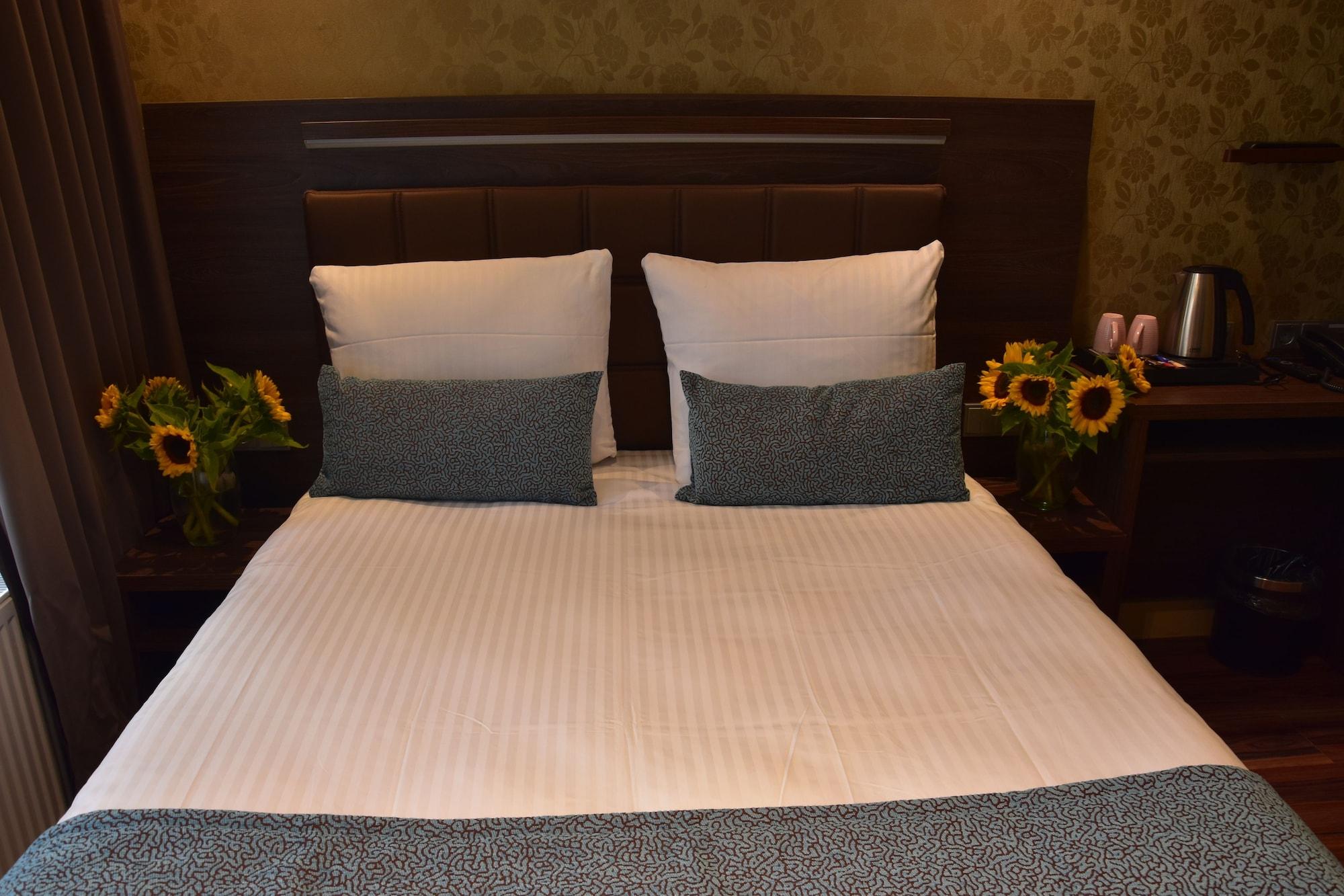 Ozo Hotels Armada Амстердам Екстериор снимка
