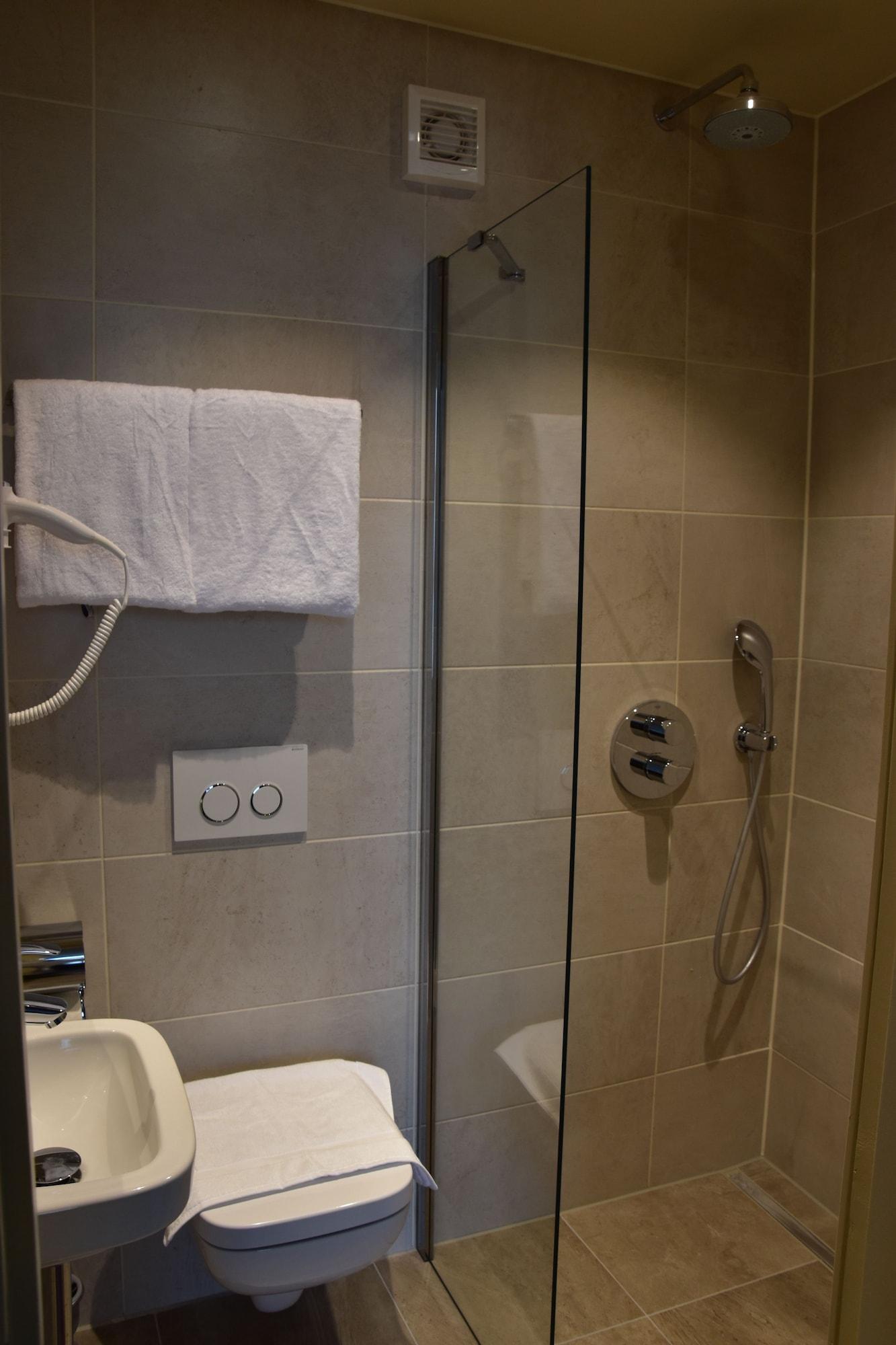 Ozo Hotels Armada Амстердам Екстериор снимка