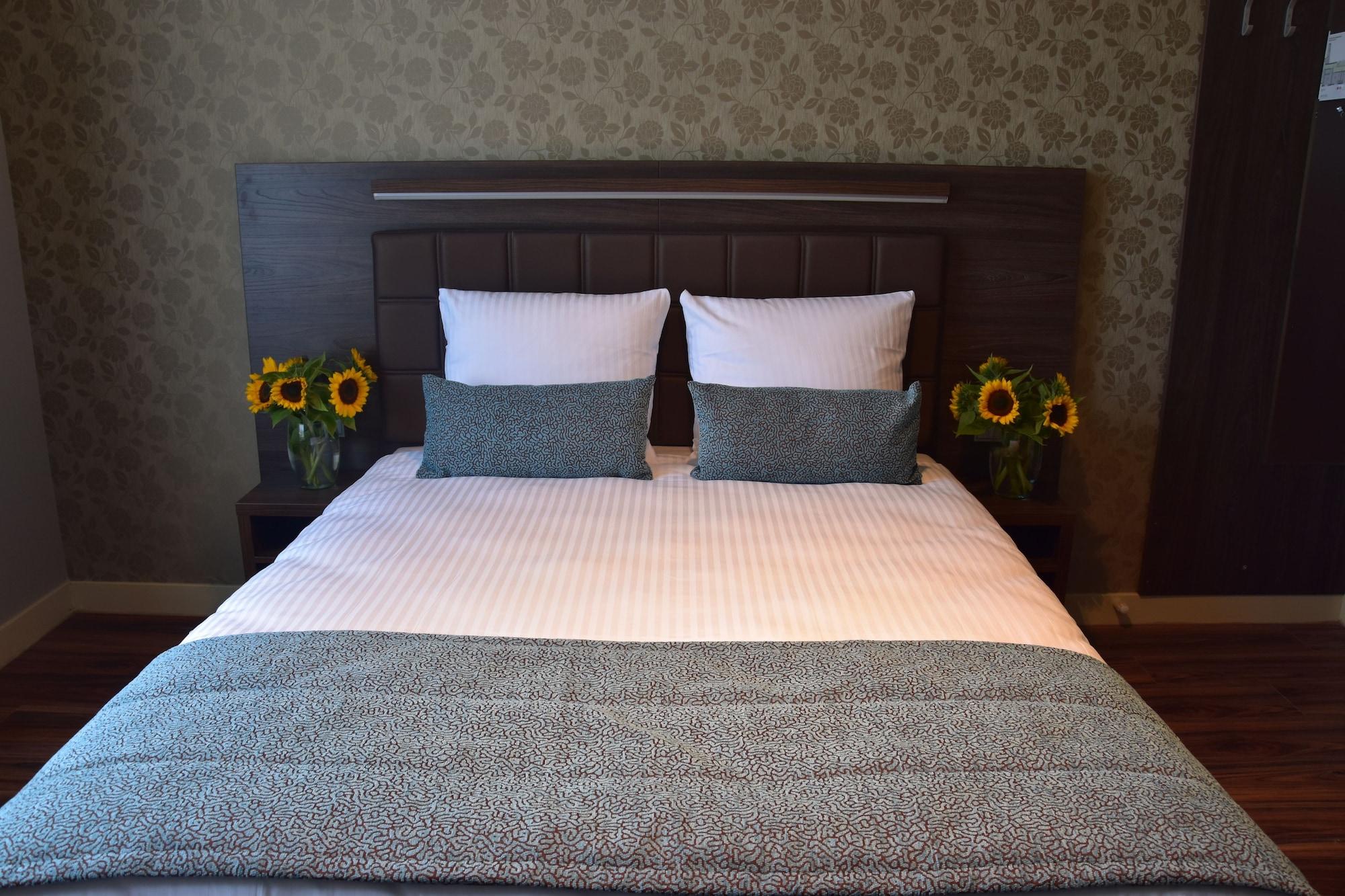 Ozo Hotels Armada Амстердам Екстериор снимка