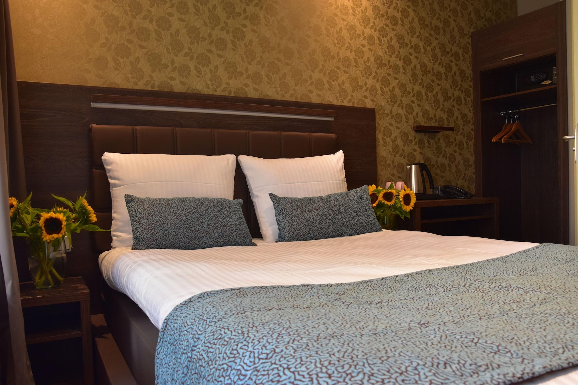Ozo Hotels Armada Амстердам Екстериор снимка
