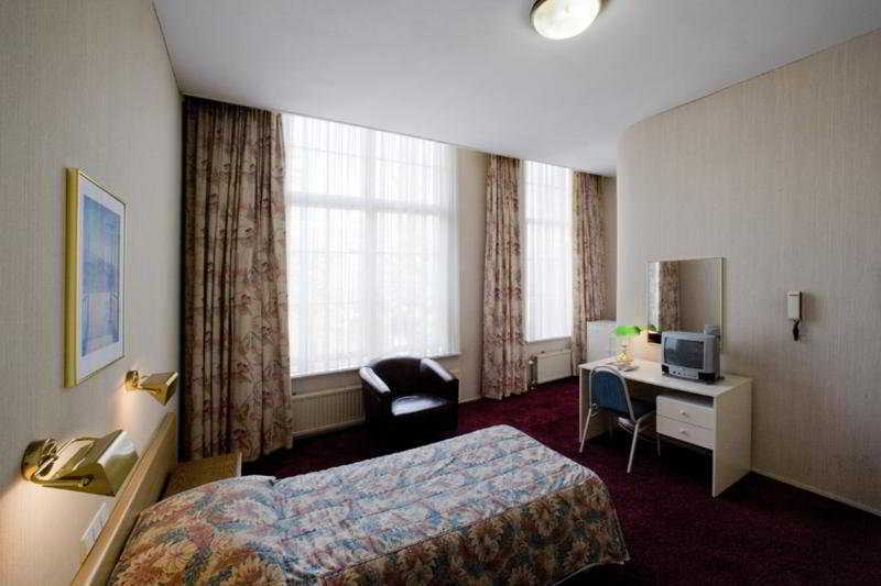 Ozo Hotels Armada Амстердам Екстериор снимка